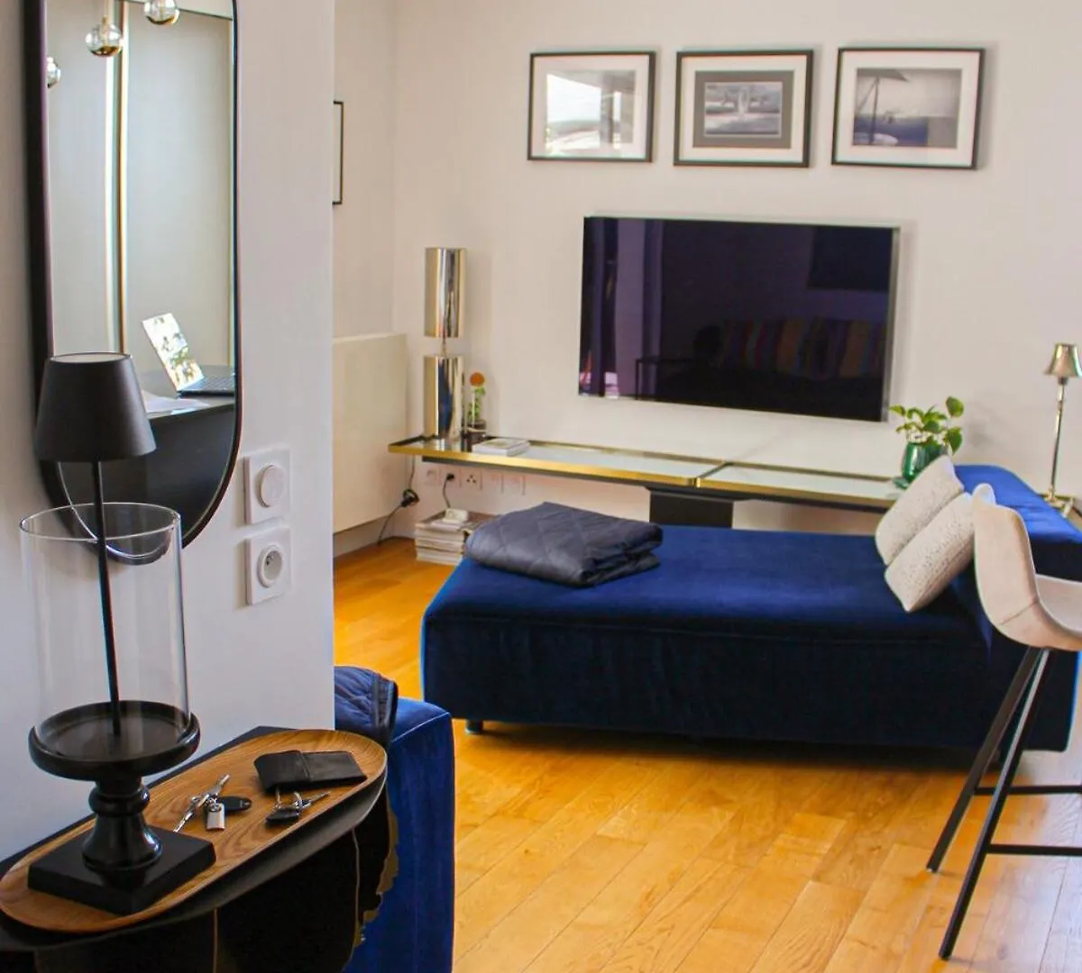 Spacious Duplex With Terrace City Center Aix-en-Provence